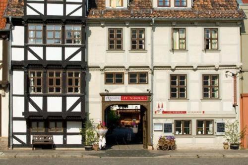 Hotel Pension St Nikolai Quedlinburg Exterior foto
